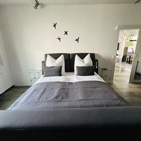 Apartamento Am Storchennest Untermunkheim