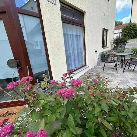 Am Storchennest Untermunkheim