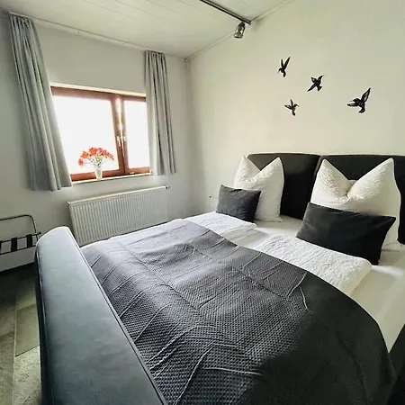 Am Storchennest Untermunkheim